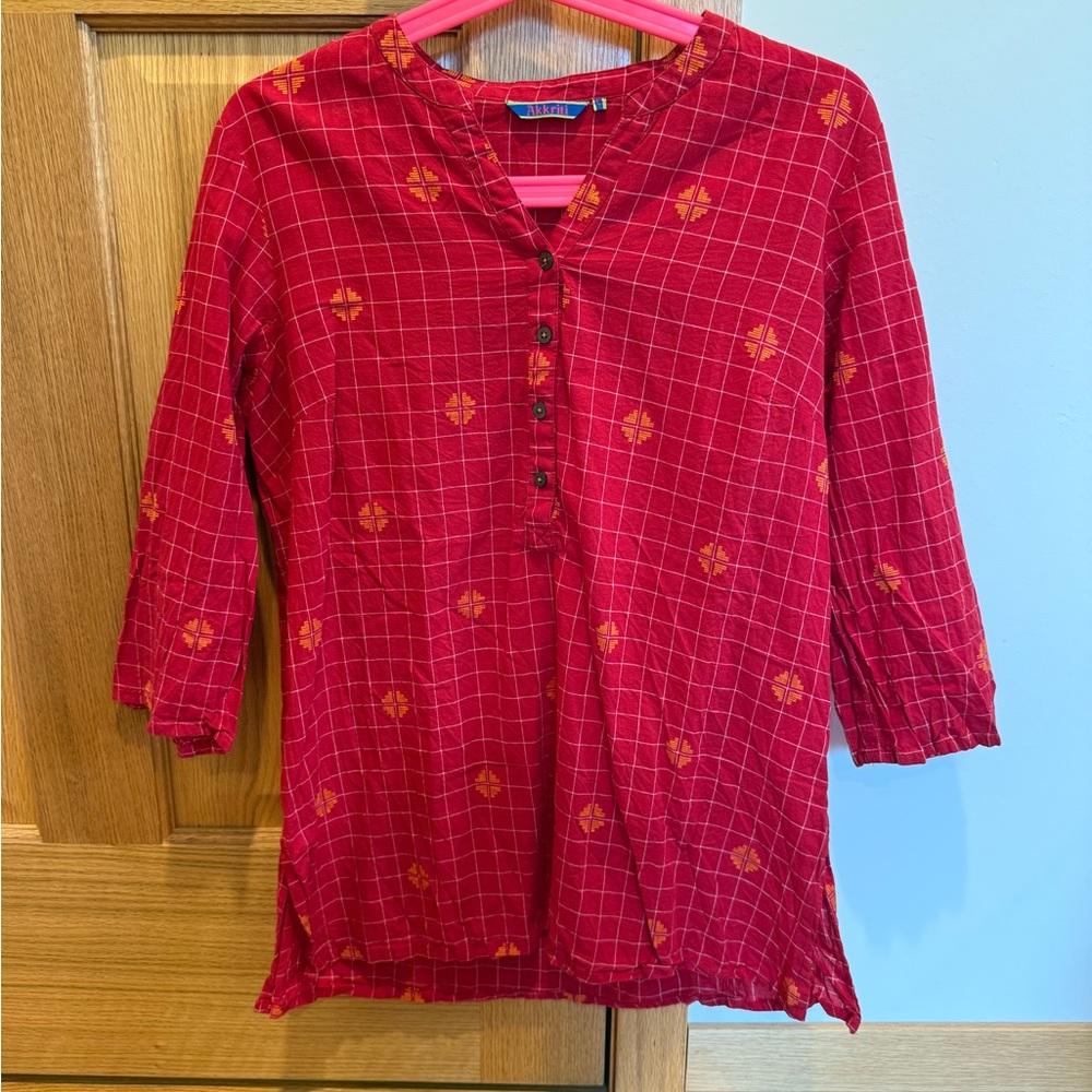 Akkriti Women’s Large Red Plaid Button-Up Tunic